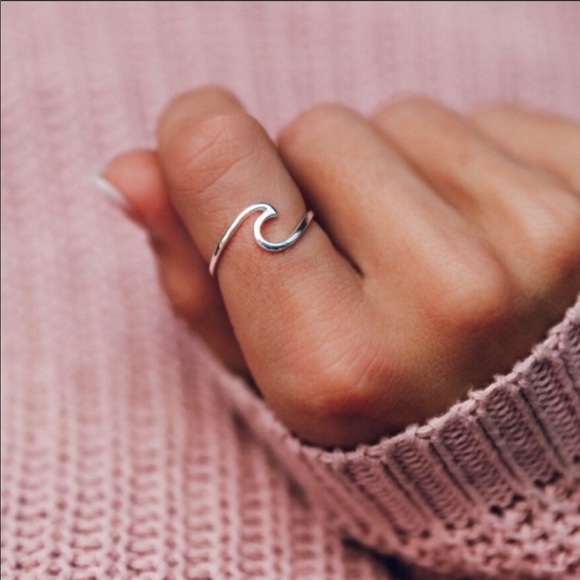 BOGO50% Silver Beach Wave Trendy Ring - Picture 2 of 7